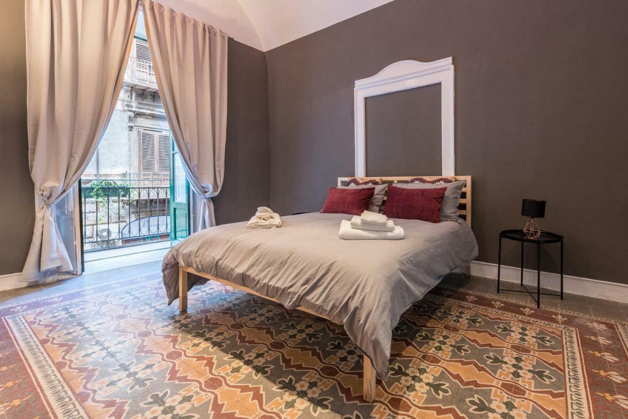 Qasr Home Beautiful Apartment In Palermo Ngoại thất bức ảnh