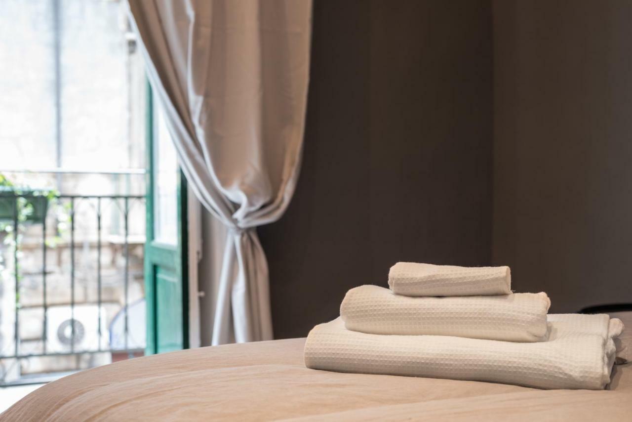 Qasr Home Beautiful Apartment In Palermo Ngoại thất bức ảnh